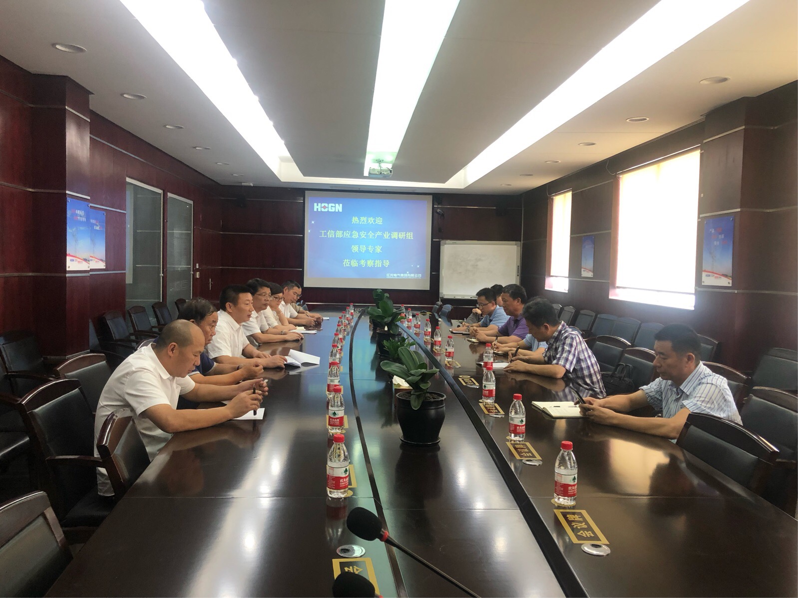 ���Ų�Ӧ���徲��ҵ����ս�Ե������߽�GA�ƽ�׵�������